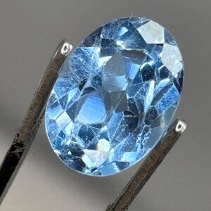 Cool Water Blue Aquamarine Gemstone *Inclusions*